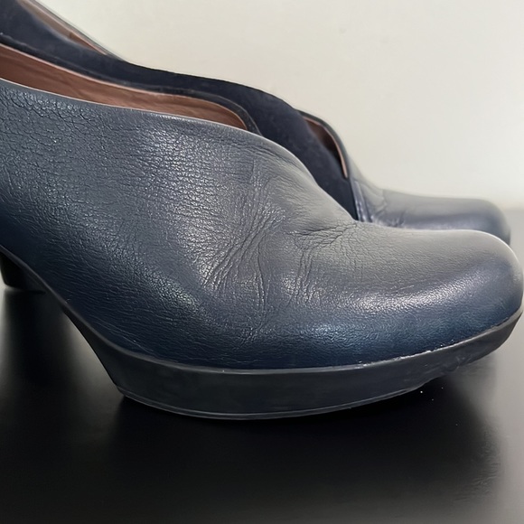 Wonders Leather Suede Mixed Material Heels | Made in Spain - Picture 12 of 16